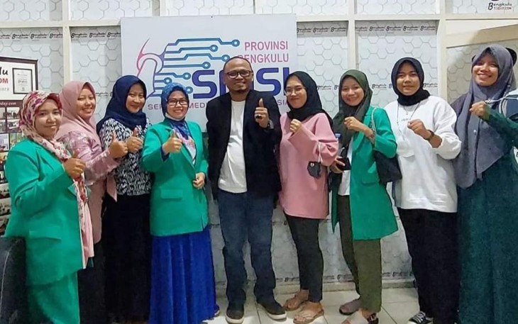 Pimpinan Wilayah Fatayat NU Provinsi Bengkulu, silaturahmi ke kantor SMSI Bengkulu