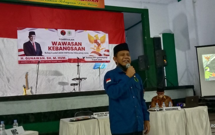 H. Gunawan, S.H., M.Hum, saat memaparkan arti Wawasan Kebangsaan 