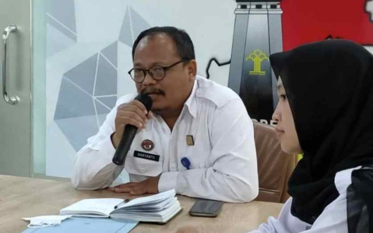 Kepala Subbidang Penyuluhan Hukum, Bantuan Hukum, dan JDIH, Haryanto saat memberikan sosialisasi 