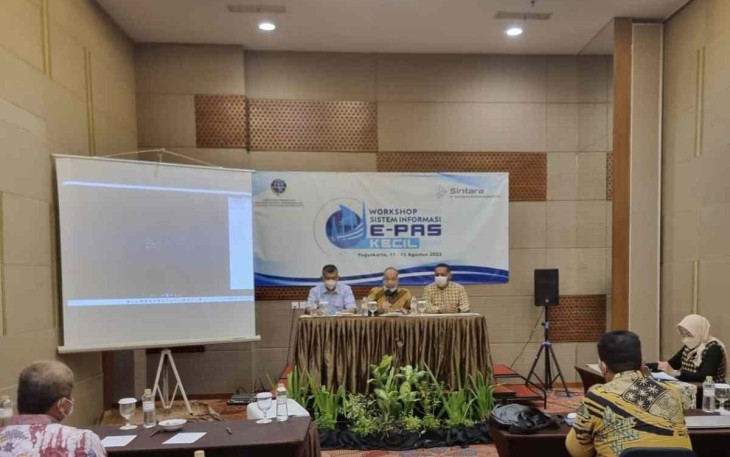 Direktur Perkapalan dan Kelautan Ahmad Wahid saat mensosialisasi E-Pas Kecil 