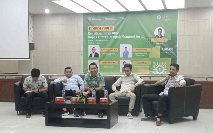 Diskusi publik kenaikan harga BBM di Universitas Sumatera Utara 