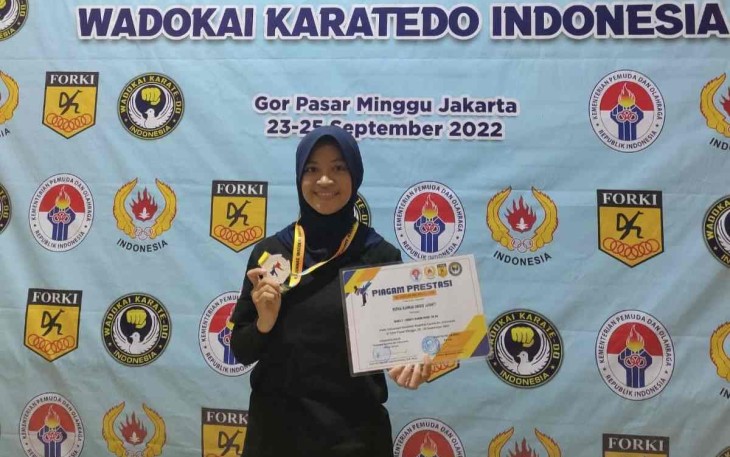Serda Keu/ W Refina Rahma raih prestasi di kejurnas Wadokai Karatedo Indonesia