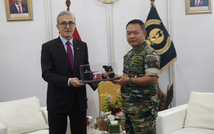 Kasad Jenderal TNI Dudung Abdurachman menerima Presiden Badan Industri Pertahanan Turki