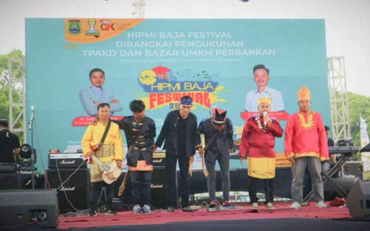Grup Band Lapas Cilegon saat tampil di ajang HIPMI Baja Festival 2022
