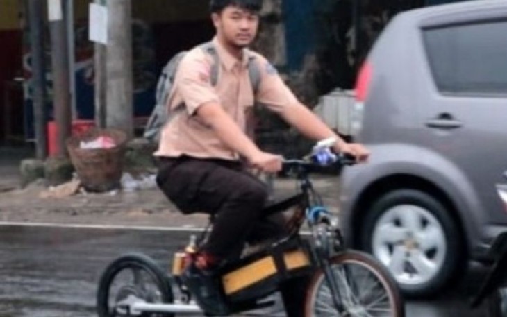 Sepeda Listrik Modifikasi Faiz Khoirul Fuadi