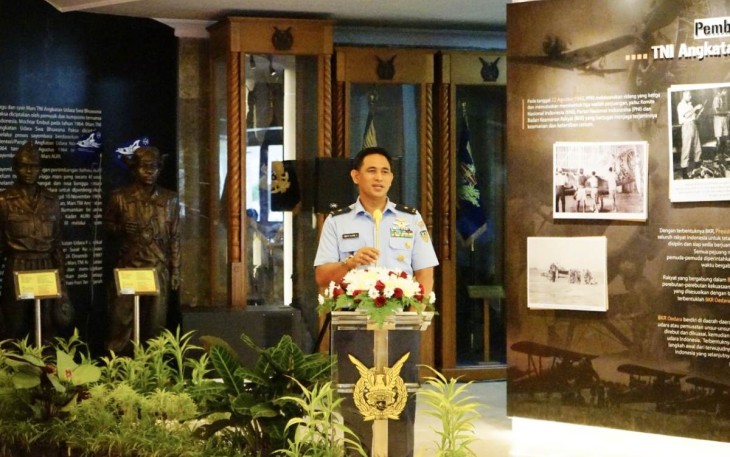 Kadispenau Marsekal Pertama TNI Indan Gilang Buldansyah saat memberikan sambutan acara FGD di Muspusdirla Yogyakarta, Kamis (8/12)