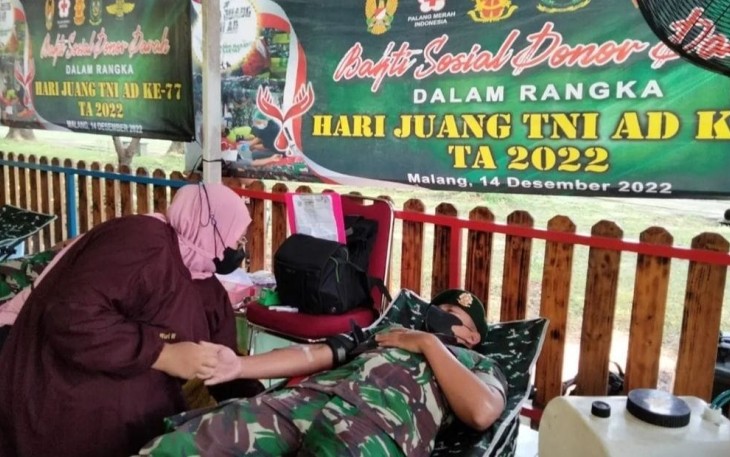 Donor darah prajurit Menarmed 2 Kostrad 