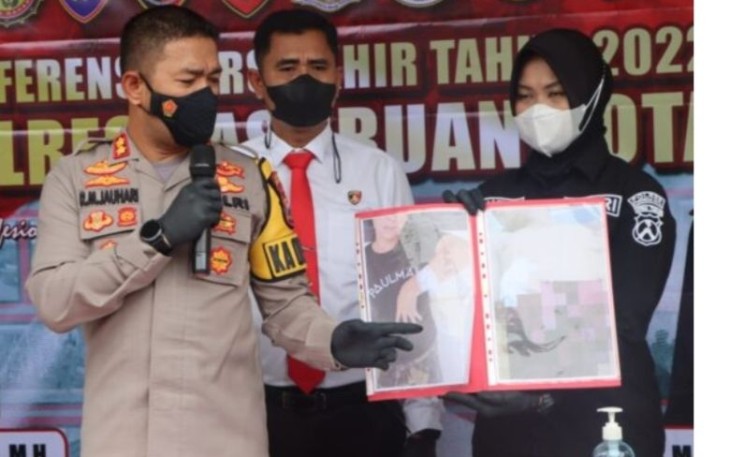 Kapolres Pasuruan Kota AKBP R.M Jauhari saat konferensi pers 