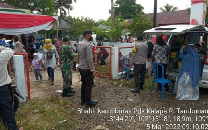 Pengawalan penyaluran bansos