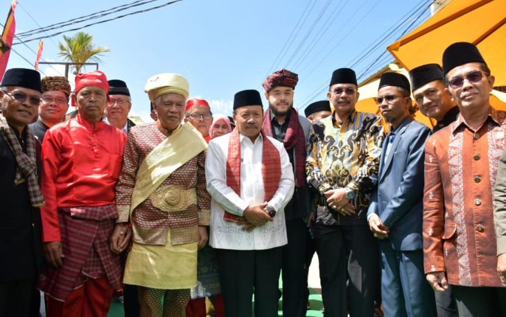 Bupati Agam Andri Warman menghadiri Alek batagak panghulu se-Nagari Kubang Putiah, Kecamatan Banuhampu.
