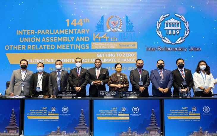 Foto bersama penutupan Forum Parlemen Dunia