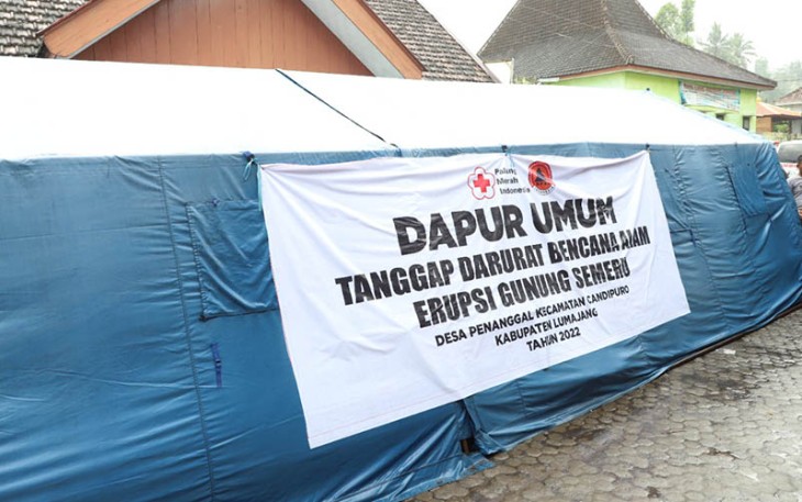 Dapur Umum Tanggap Bencana APG Semeru