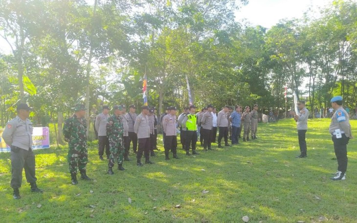 Apel Pengamanan Anggota Kepolisian Polsek Belitang Dua Polres Oku Timur Polda Sumsel bersama Anggota TNI dan Anggota Satpol PP 
