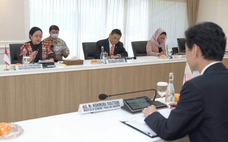 Pertemuan Puan dengan Yasutoshi Nishimura digelar di Gedung DPR, Senayan, Jakarta, Sabtu (3/9/2022). 