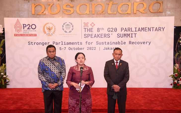 Ketua DPR RI, Puan Maharani usai sidang P20