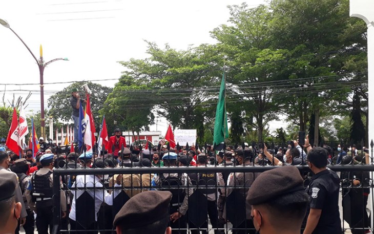 Pengamanan Aksi Damai Mahasiswa di Palangka Raya 