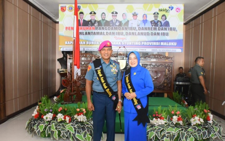 Brigjen TNI (Mar) Said Latuconsina beserta Korcab IX Daerah Jalasenastri Armada III melaksanakan Percepatan Penurunan Stunting, bertempat di Gedung J. Leimena, Komplek Lantamal IX, Baguala, Kota Ambon, Selasa (18/07/2023).