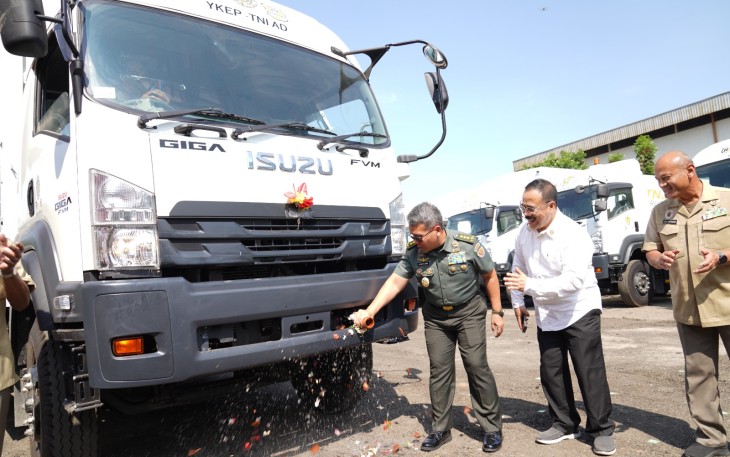 TNI AD mendukung Yayasan Kartika Eka Paksi (YKEP) untuk terus mengembangkan inovasi di sektor transportasi. Salah satunya lewat peluncuran 120 unit kendaraan hasil Kerja Sama Operasional (KSO) berupa truk trailer dan truk box untuk angkutan logistik