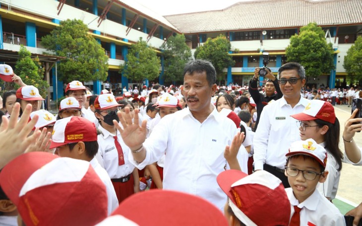 Kepala BP Batam Muhammad Rudi Berikan Motovasi ke-Sekolah