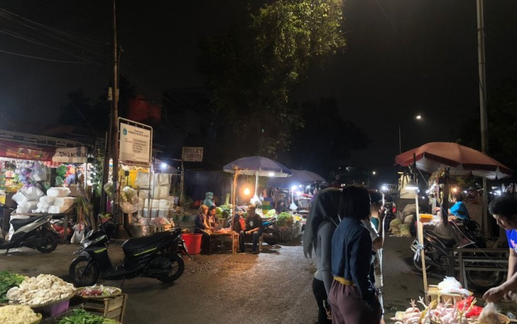 Suasana Pasar Minggu malam hari / Foto : Fidia Afifah 