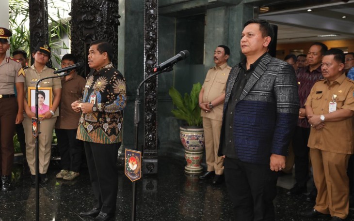 Sekjen Kemendagri Lepas Jenazah Kepala Biro Keuangan dan Aset