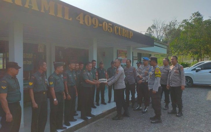 Kapolsek Bermani Ulu saat Kunjungi Koramil Curup