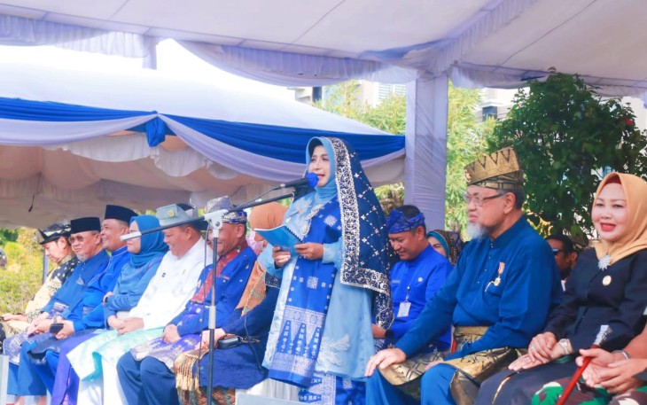 Walikota Tanjung Pinang  Hj .Rahma.S.IP.MM
