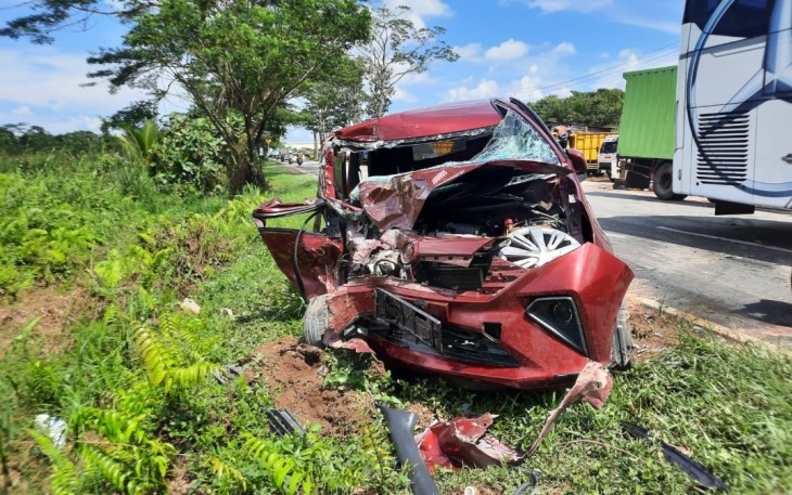 Kondisi Mobil Usai Terjadi Lakalantas 