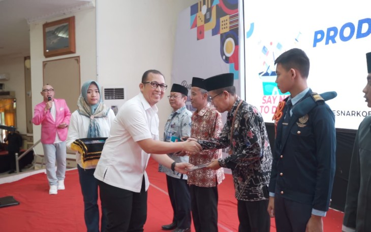 Road Show Direktorat Reserse Narkoba (Ditresnarkoba) Polda Jatim Digelar di Magetan