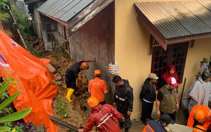 Pasca terjadi Tanah Longsor 