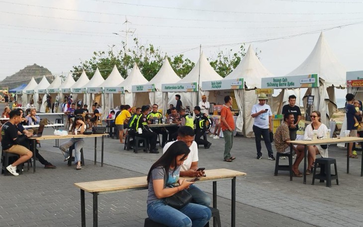 Kolaborasi KemenKopUKM Tampilkan Potensi UKM Ekspor di Ajang MotoGP Mandalika 2023