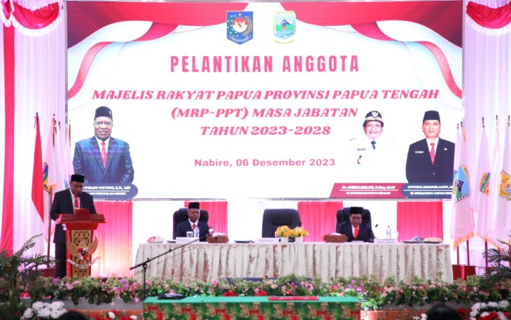 Wamendagri Ajak MRP Provinsi Papua Tengah Bangun Kerja Sama Proteksi Kepentingan OAP