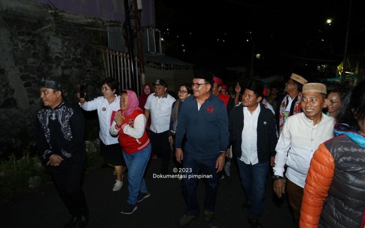 Walikota Bitung, Maurits Mantiri saat bersama BKSAUA dan Pengurus PHBI