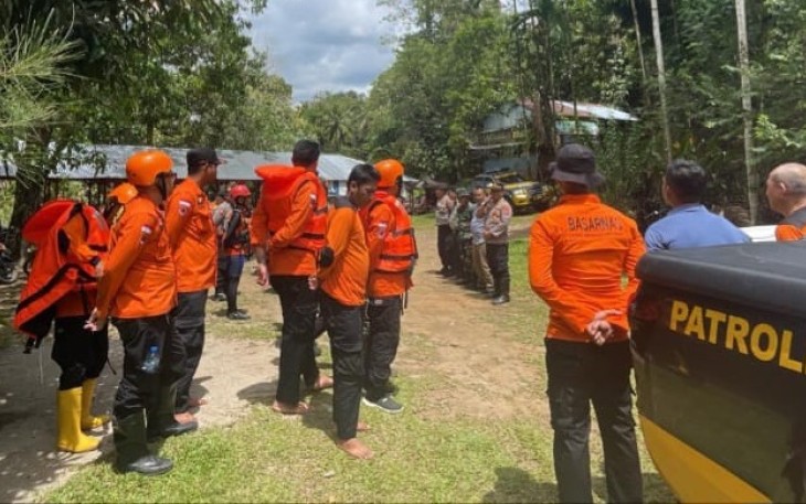 Apel Gabungan TNI, Polri, BPBD, Pencarian Korban Hanyut di Sungai Parsariran, Tapsel