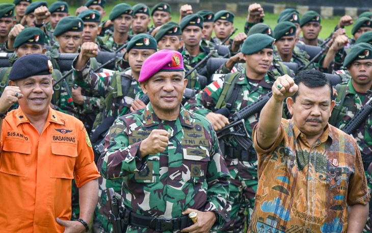 Danlantamal IX Hadiri Upacara Pemberangkatan Satgas Pengamanan Pulau Terluar XXVI Tahun 2023
