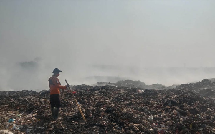 Kebakaran TPA Kopi Luhur Kota Cirebon