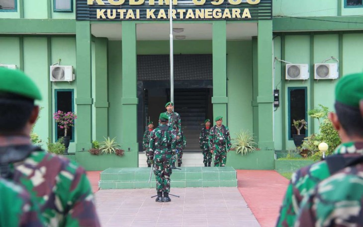 Upacara Bendera Prajurit Kodim 0906/Kutai Kartanegara 