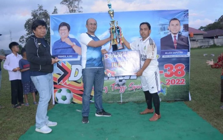 Kesebelasan PS Pemko berhasil menjuarai Turnamen Dilaraf Cup U-38.