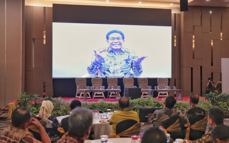 Menteri Desa PDT dan Transmigrasi Abdul Halim Iskandar secara virtual membuka acara  International Conference Sustainable Rural Development in Border Areas, pada Jum'at 13/01/23.