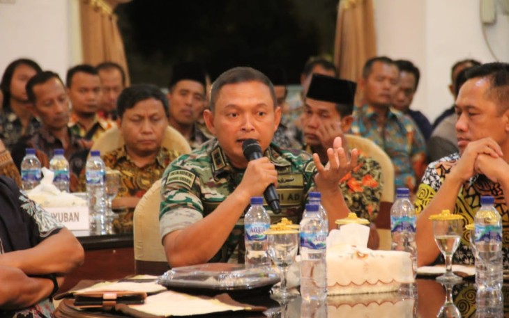 Dandim 0803/Madiun Letkol Inf Meina Helmi saat memberikan sambutan