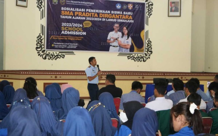 Sosialisasi SMA Pradita Dirgantara di Lanud Iswahjudi 