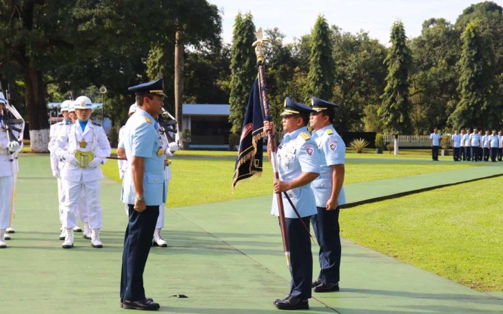 Pangkoopsudnas Marsdya TNI M Tonny Harjono saat melantik Pangkoopsud II Marsda TNI Andi “Elanus” Kustoro 