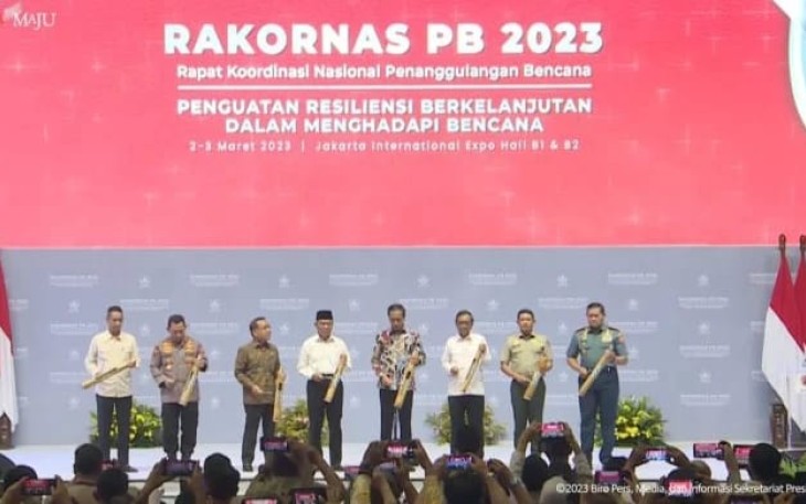 Danrem 081/DSJ Kolonel Inf Deni Rejeki mengikuti rakornas penanggulangan bencana 2023 di Jakarta 