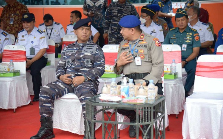 Pangkolinlamil Laksda TNI Yayan Sofiyan