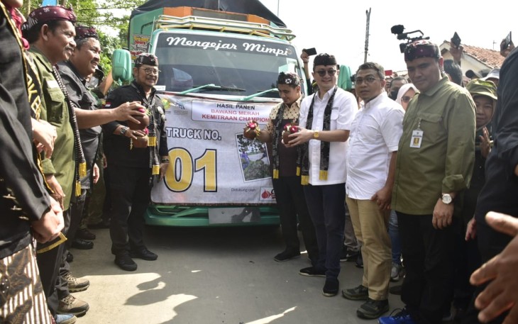 Mentan SYL saat melepas pasokan bawang merah di Brebes Jawa Tengah 
