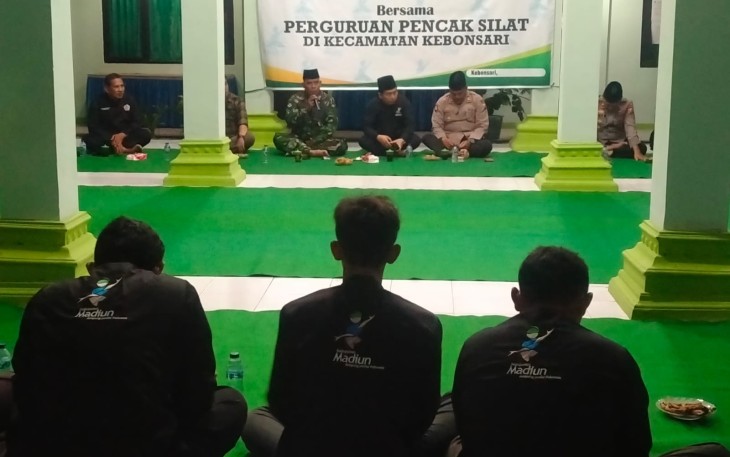 Cangkrukan Bersama Tokoh Perguruan Pencak Silat