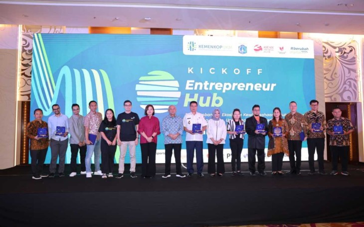 MenkopUKM Teten Masduki saat acara launching Entrepreneur Hub di Jakarta, Rabu (5/4) 