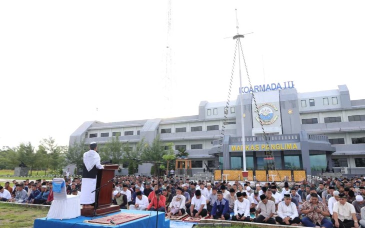 Pelaksanaan sholat idul Adha di Koarmada III Sorong
