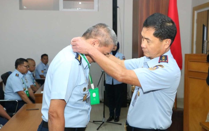 Danseskoau Marsda TNI Elianto Susetio saat membuka pendidikan standarisasi tenaga pendidik, Selasa (11/7)