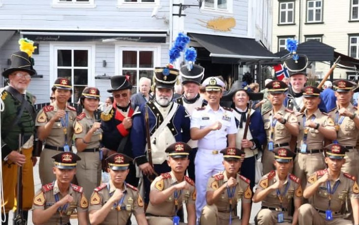 Taruna AAL KJK 2023 bersama Royal Netherland Navy 